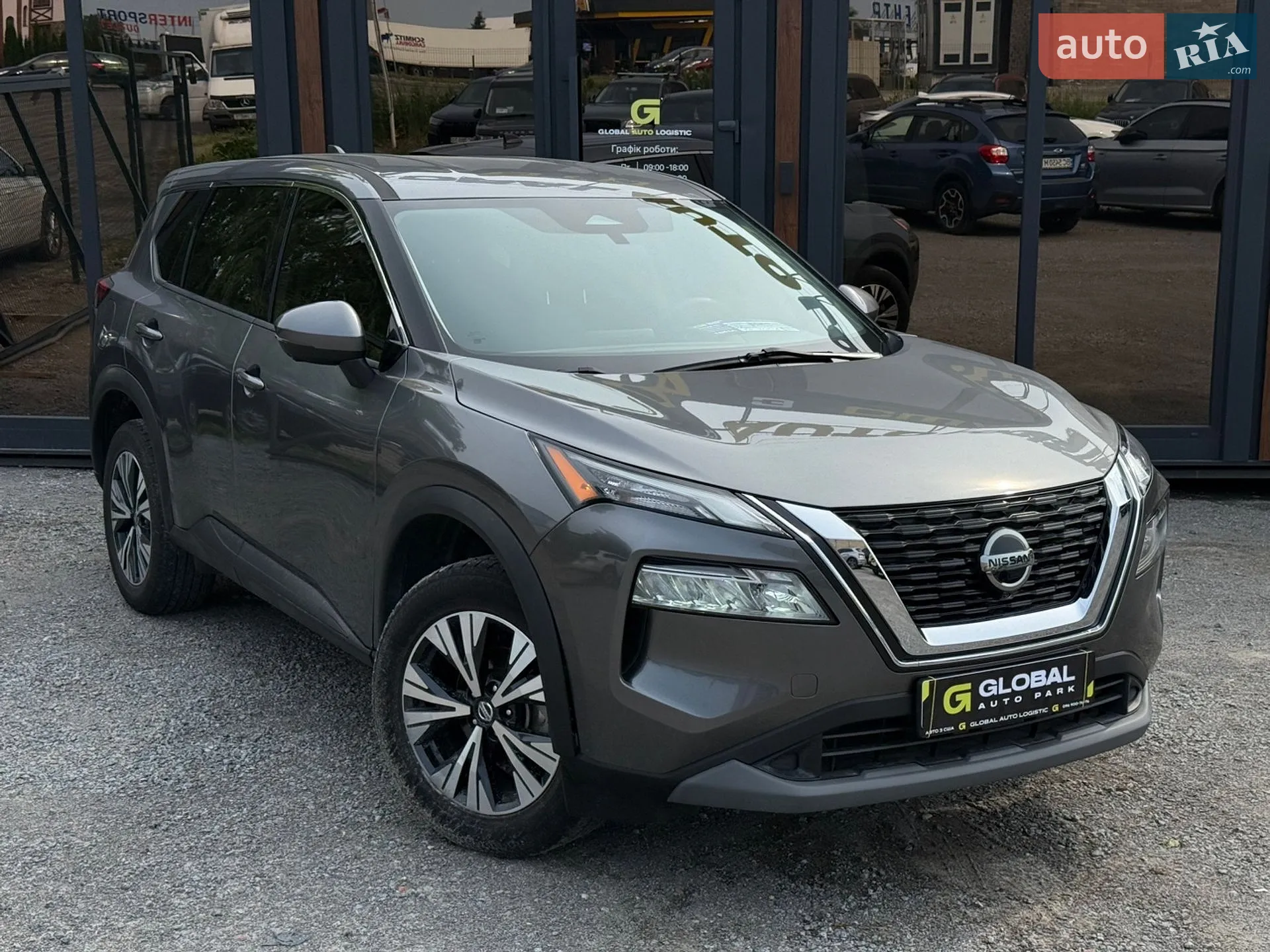 2021 Nissan Rogue - мініатюра 4