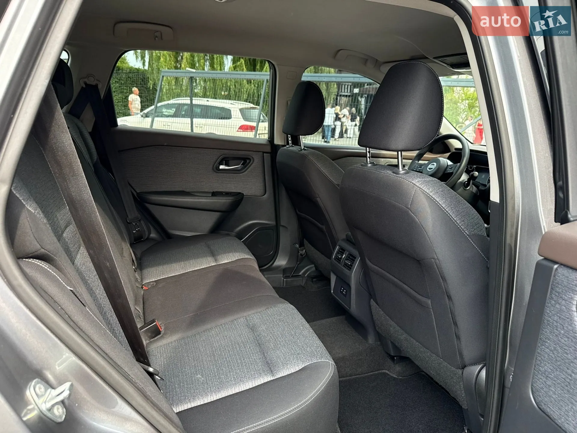 2021 Nissan Rogue - мініатюра 22