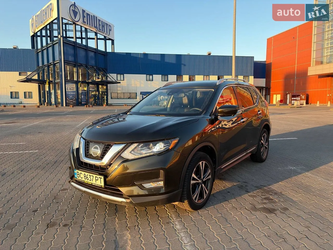 2016 Nissan Rogue - мініатюра 14