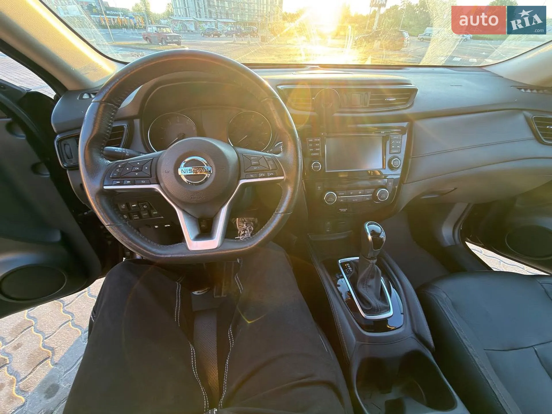 2017 Nissan Rogue - мініатюра 18