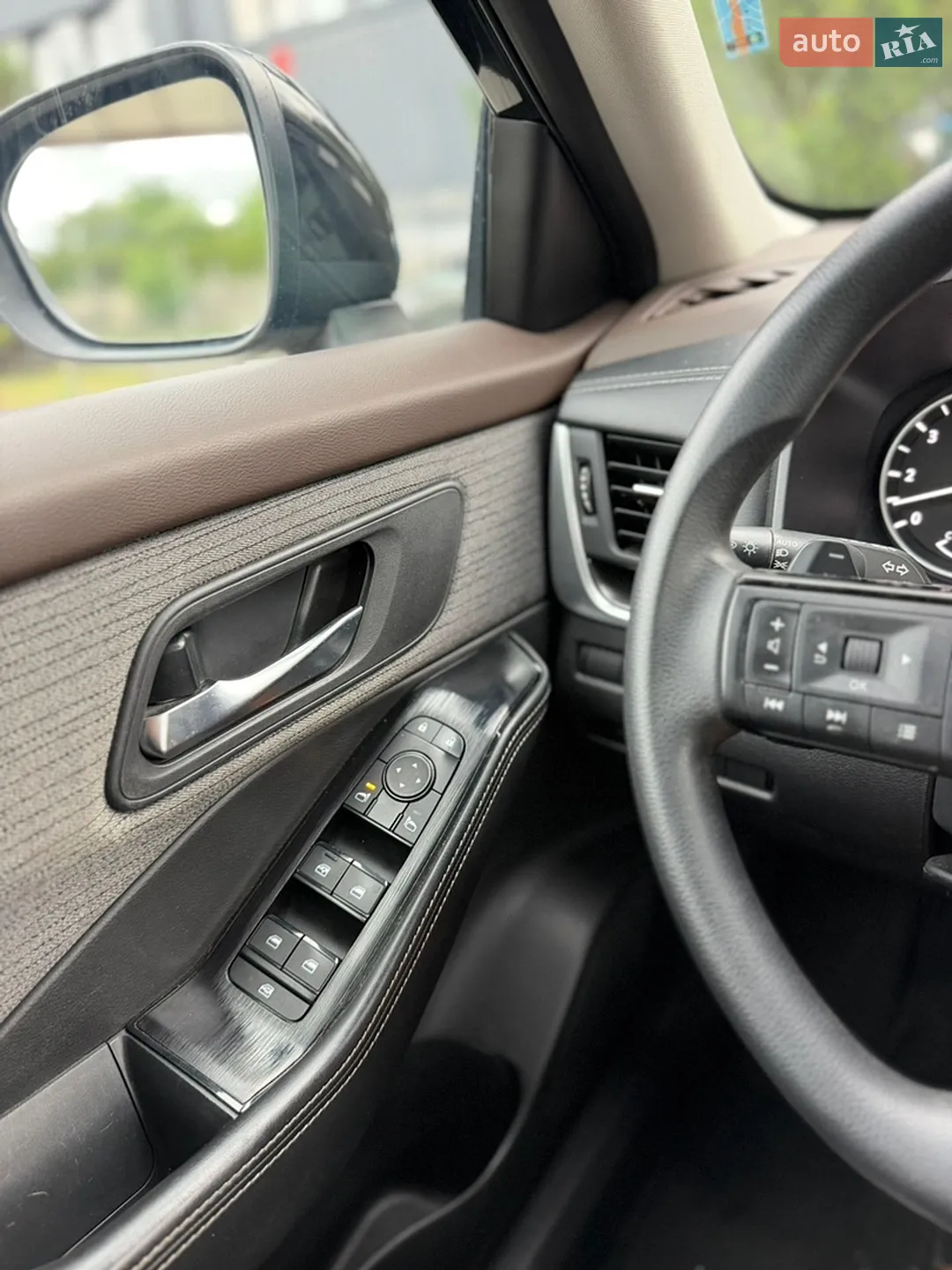 2023 Nissan Rogue - мініатюра 30