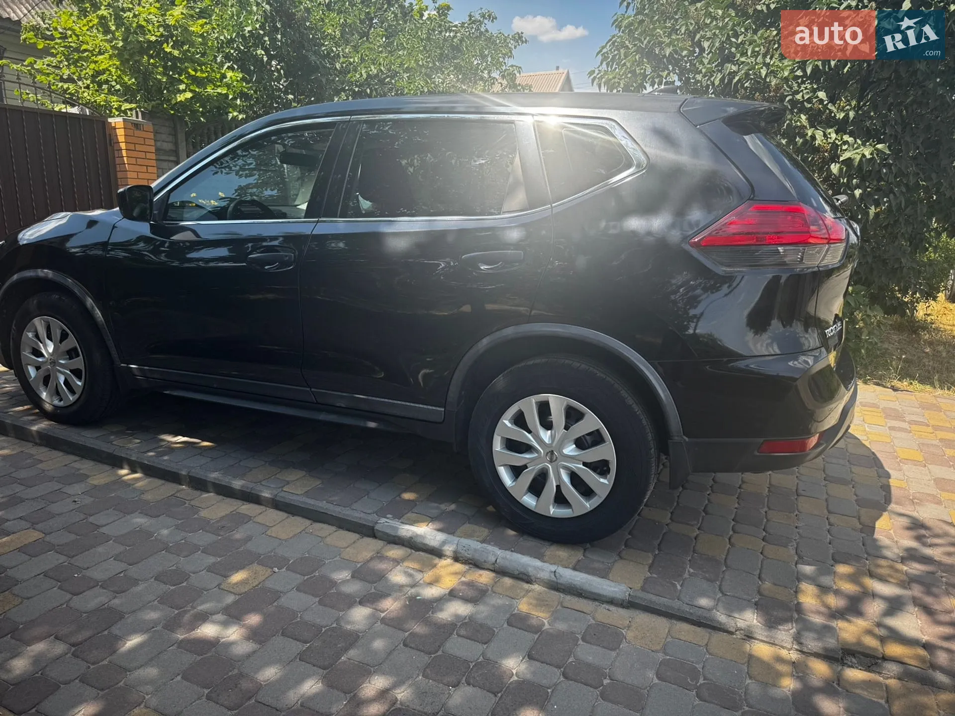 2017 Nissan Rogue - мініатюра 8