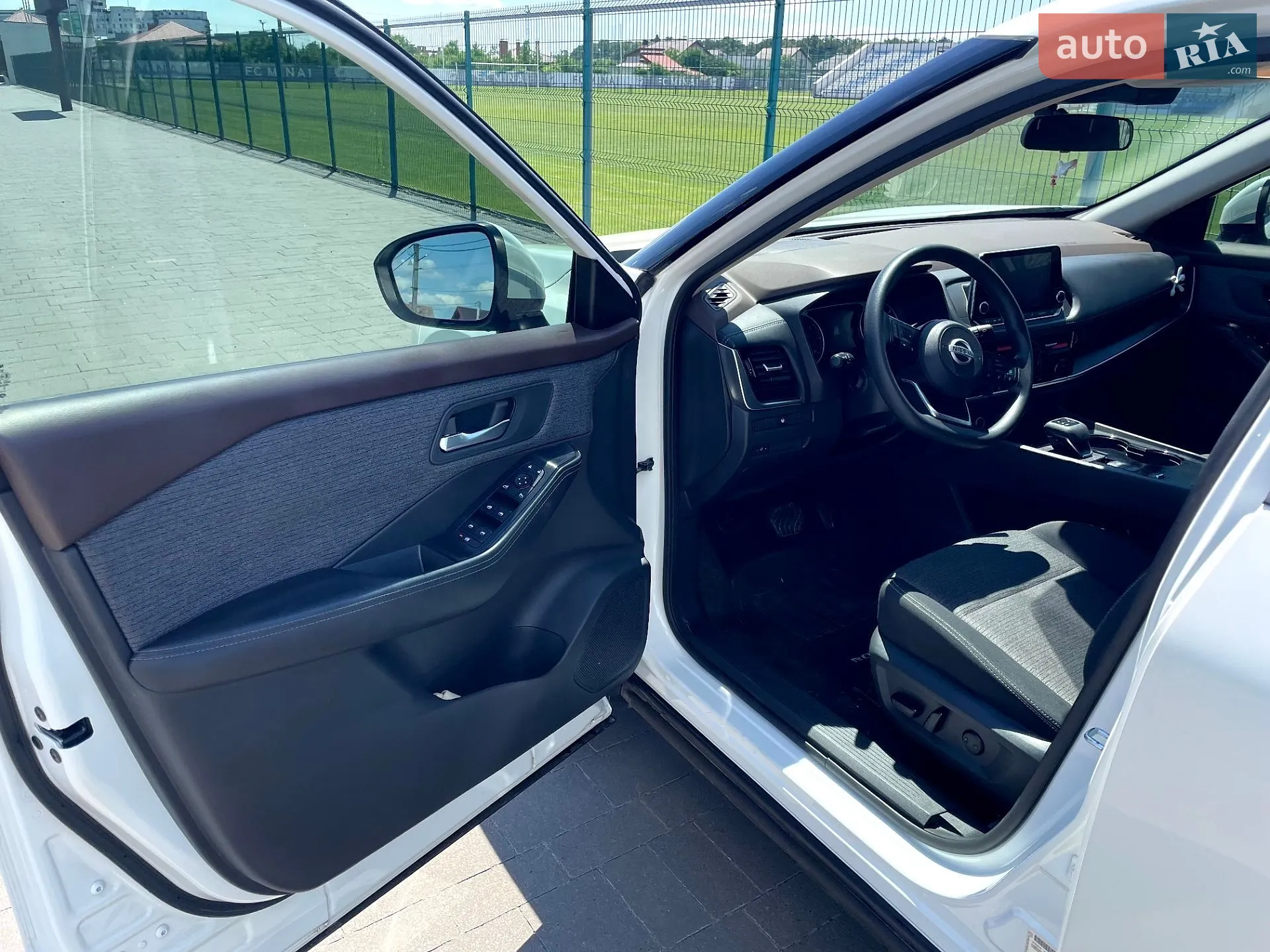 2021 Nissan Rogue - мініатюра 10