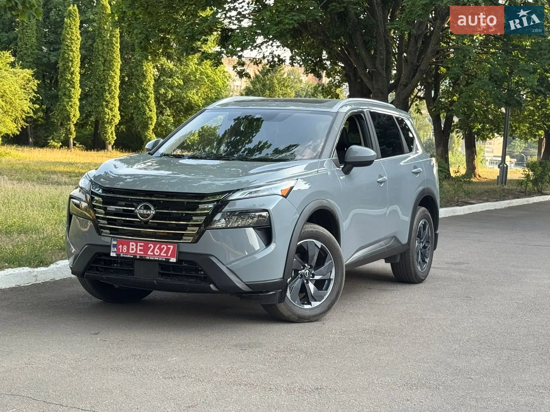 2025 Nissan Rogue - мініатюра 3