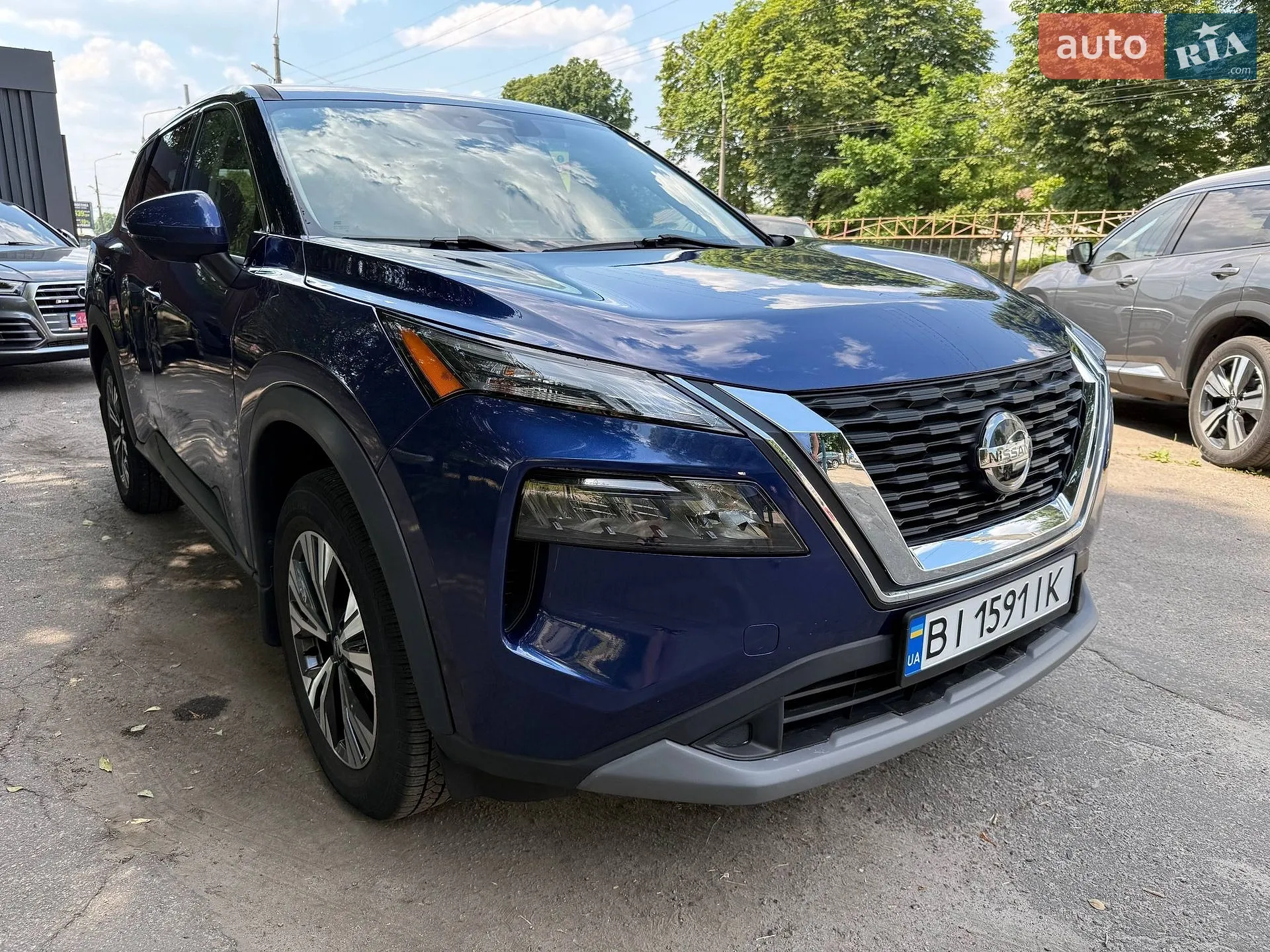 2021 Nissan Rogue - мініатюра 2