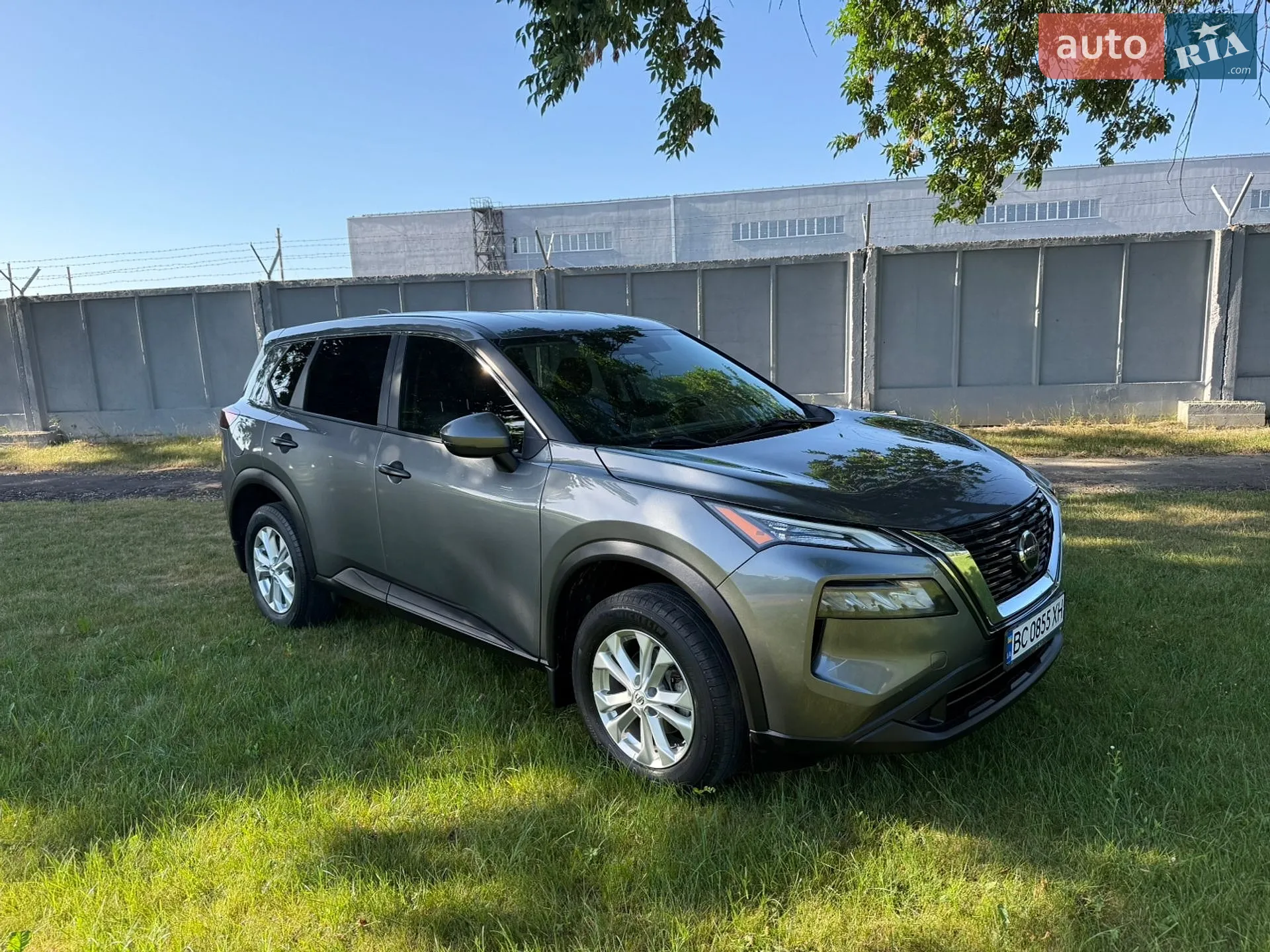 2021 Nissan Rogue - мініатюра 4