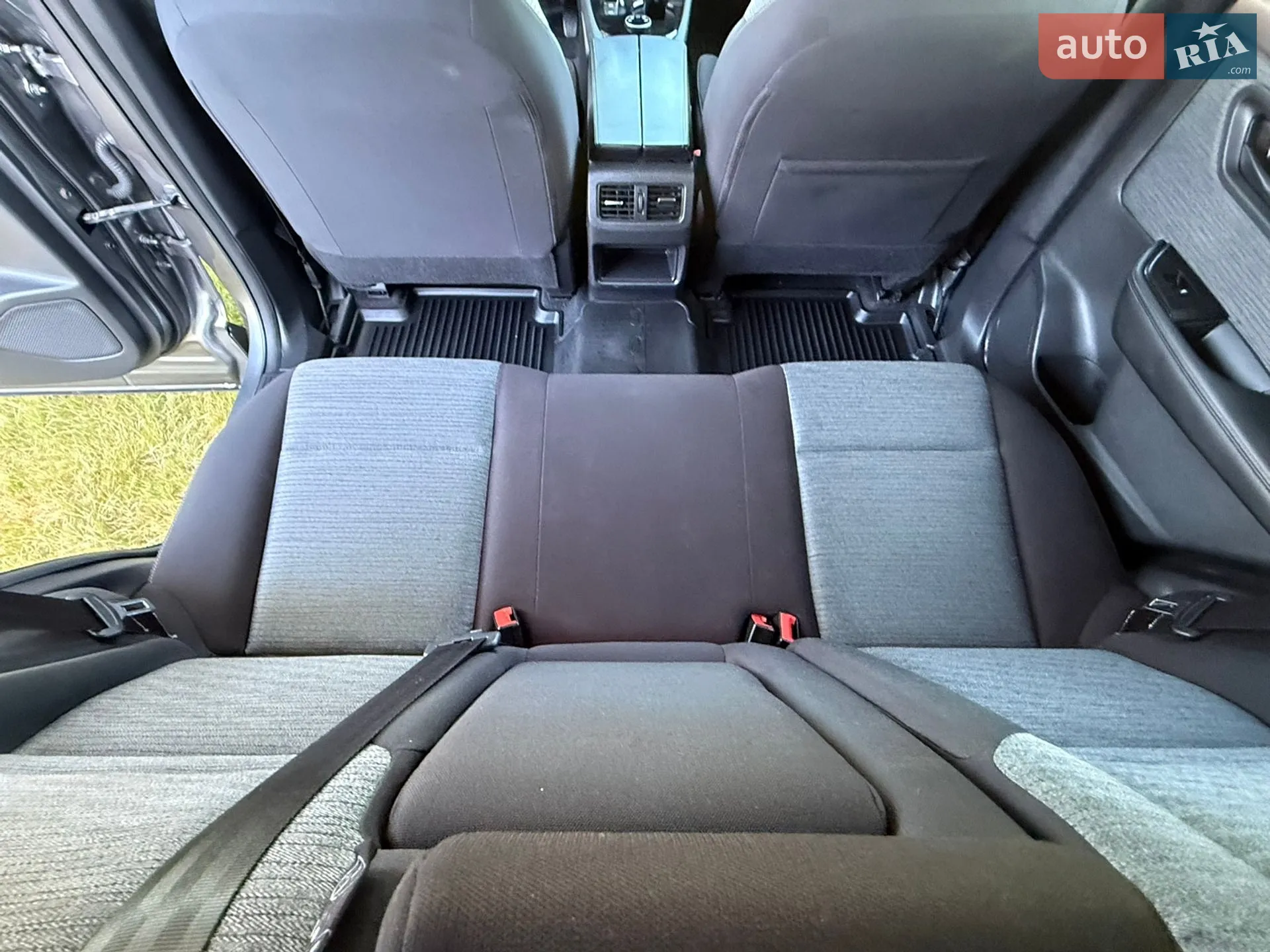 2021 Nissan Rogue - мініатюра 31