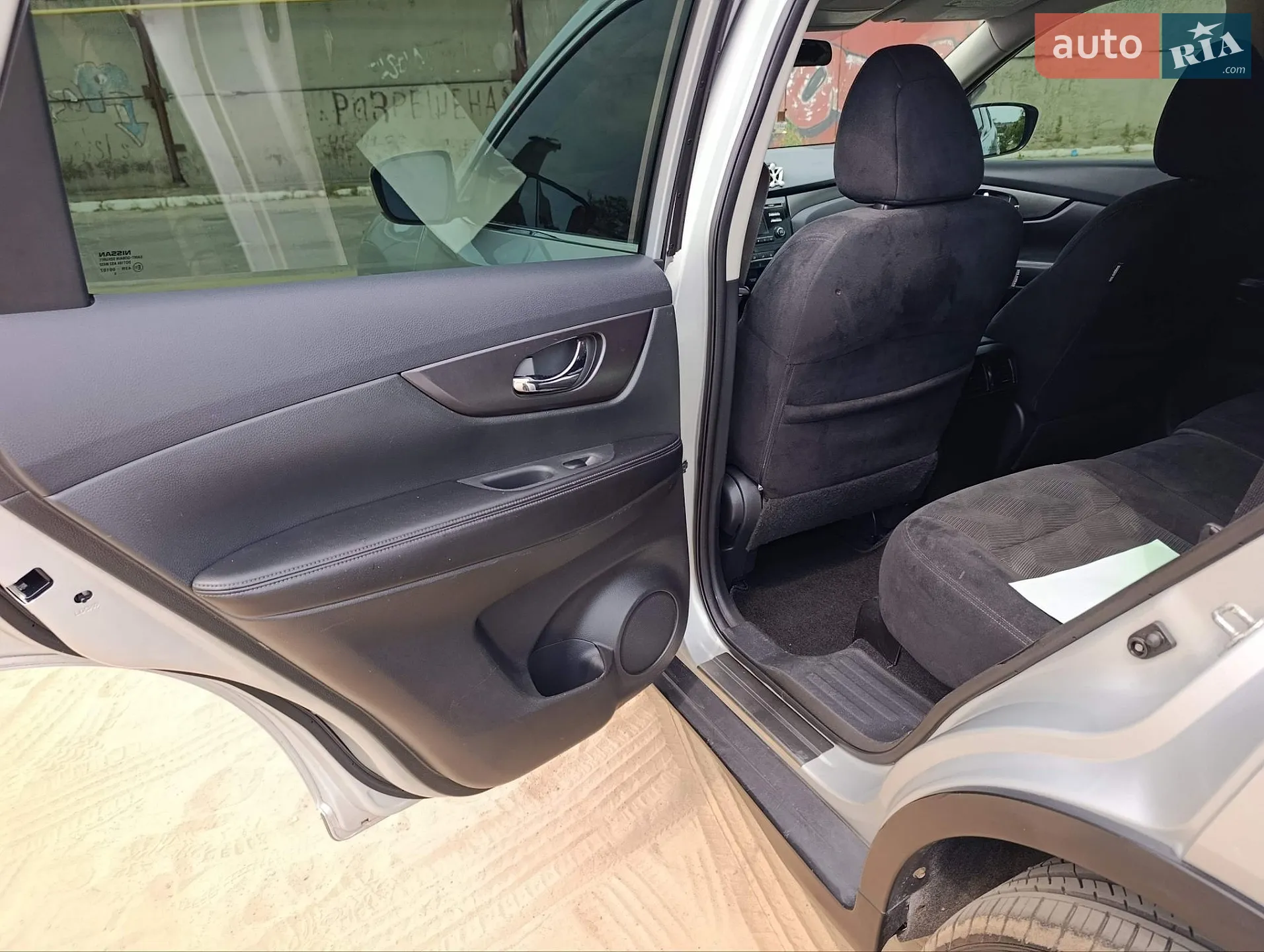 2016 Nissan Rogue - мініатюра 13