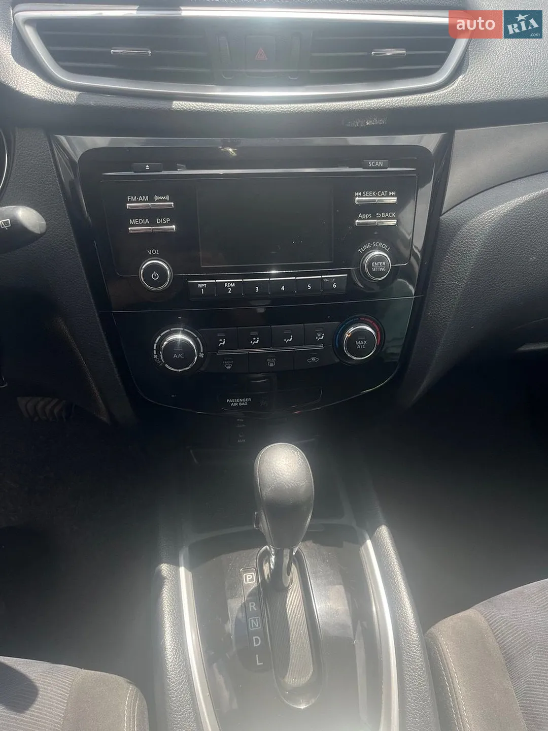 2015 Nissan Rogue - мініатюра 14