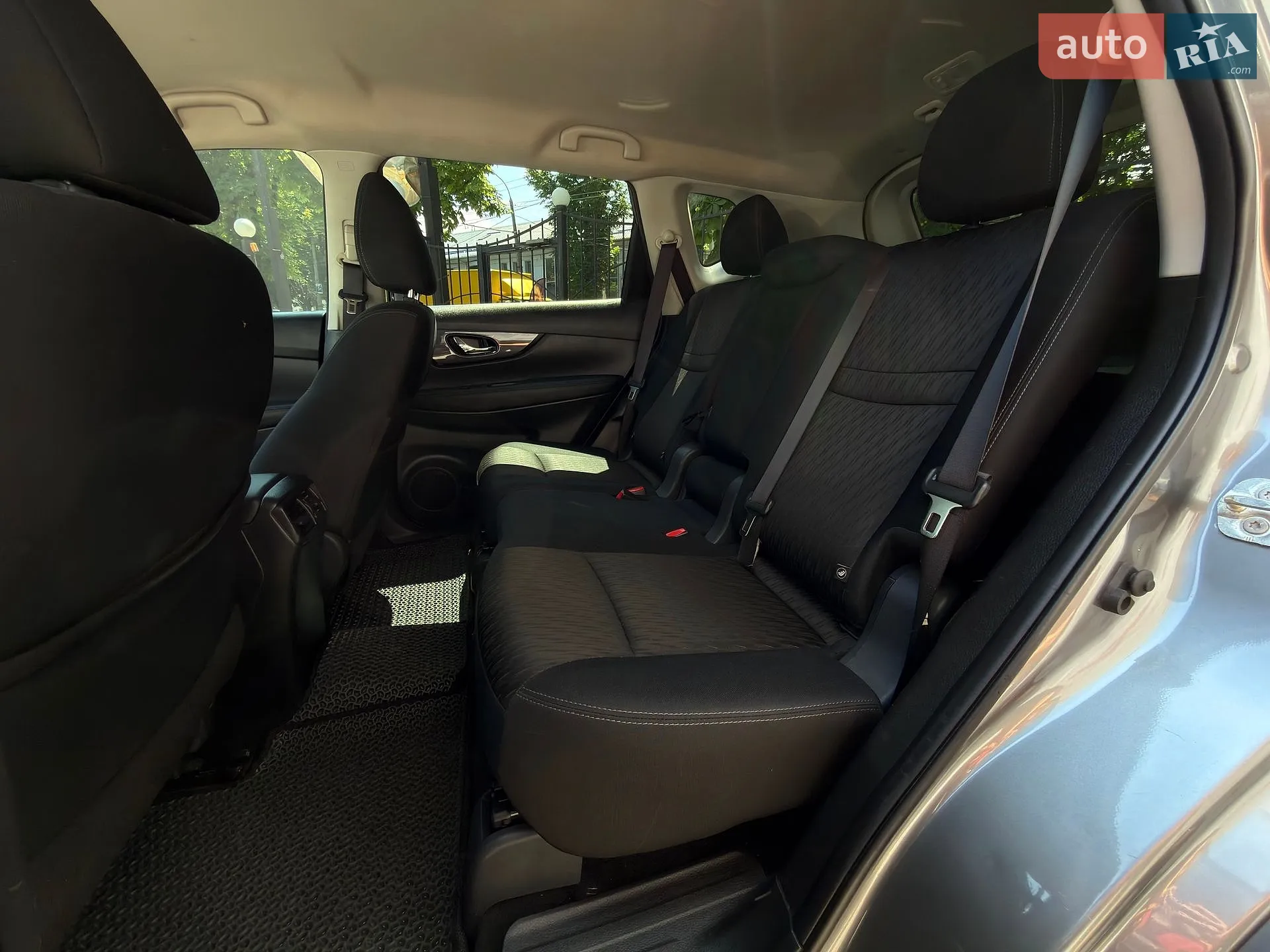 2019 Nissan Rogue - мініатюра 21