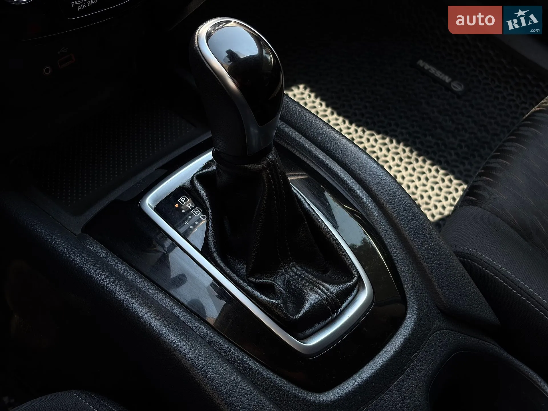 2019 Nissan Rogue - мініатюра 29