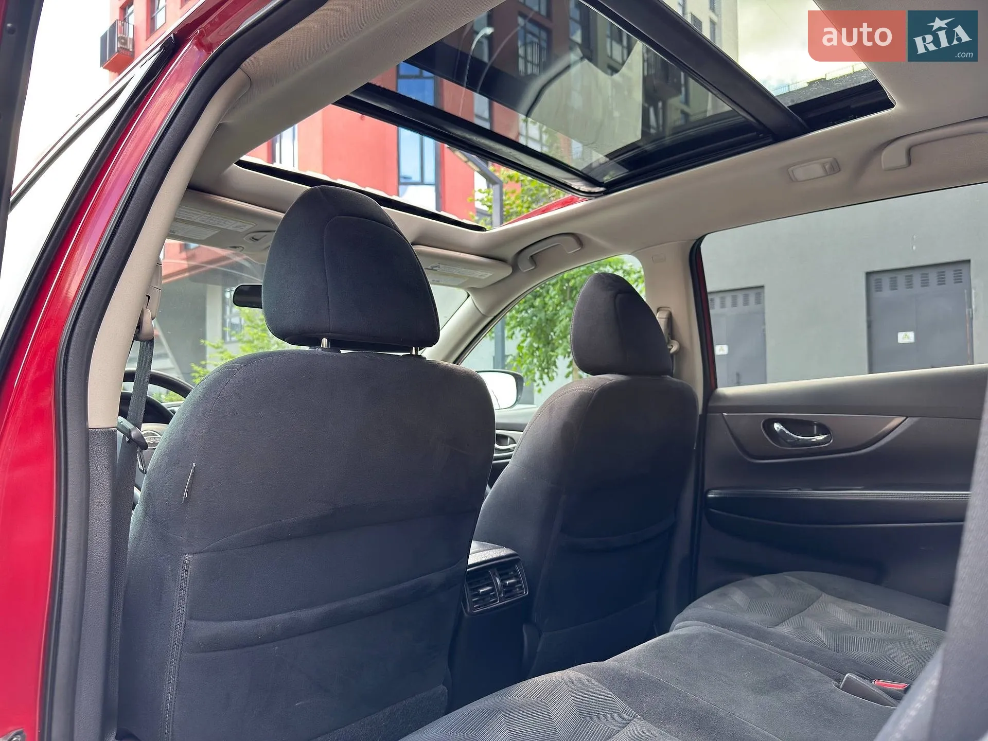 2016 Nissan Rogue - мініатюра 17