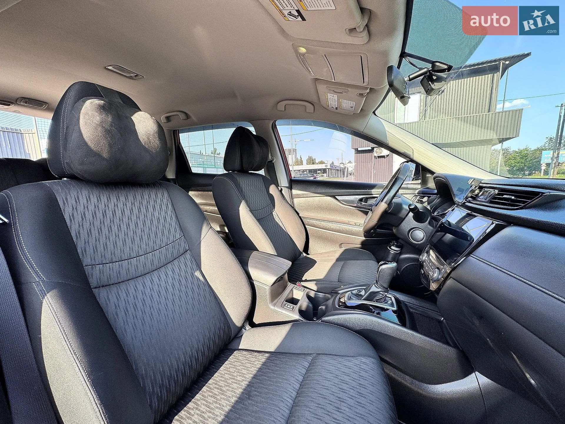 2016 Nissan Rogue - мініатюра 23