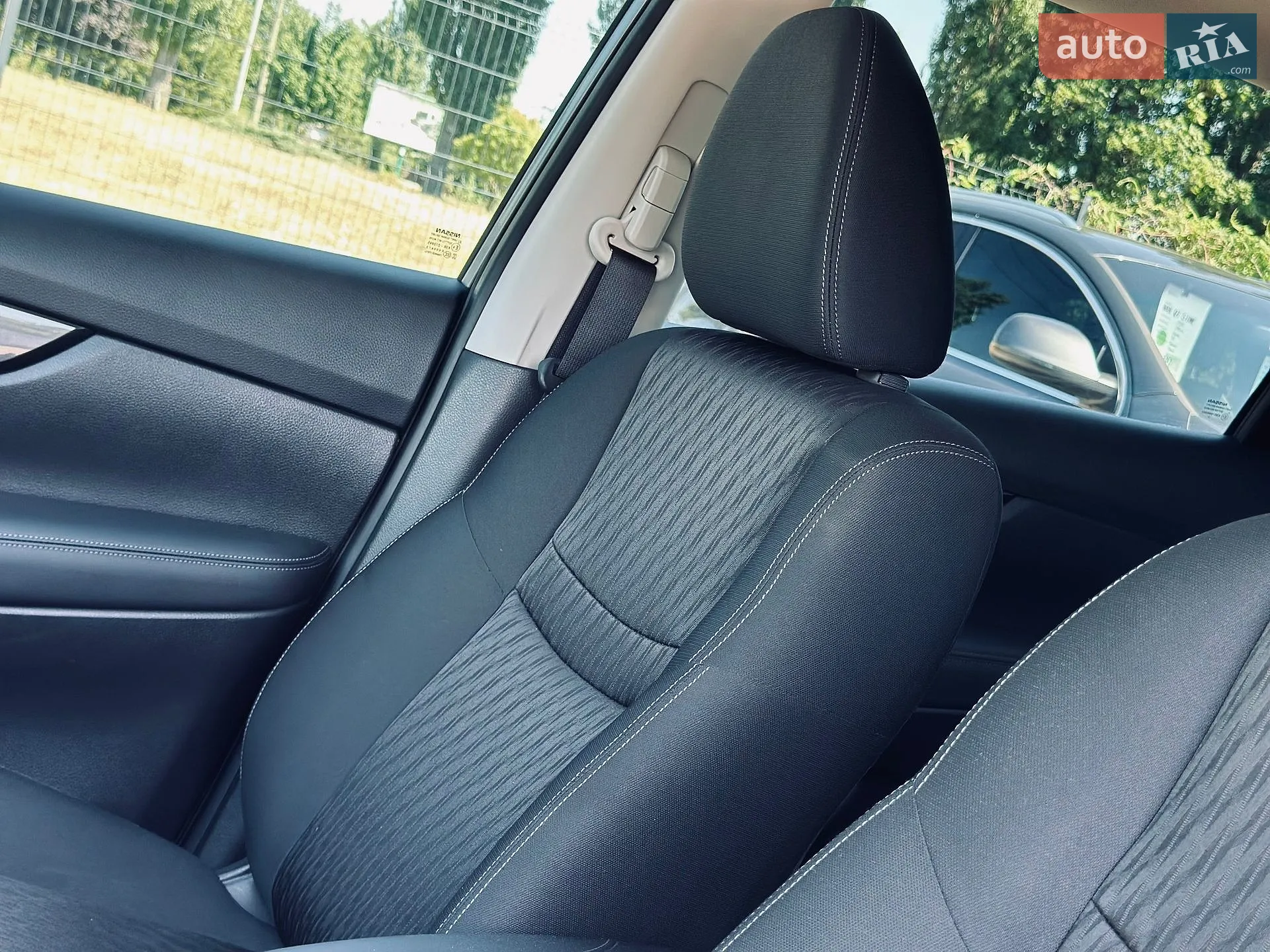 2019 Nissan Rogue - мініатюра 24
