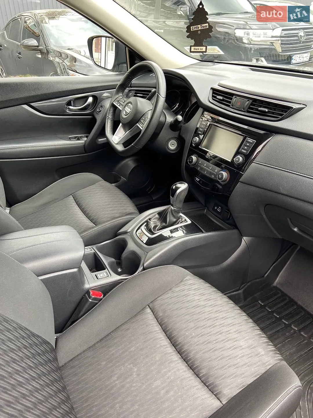 2019 Nissan Rogue - мініатюра 11