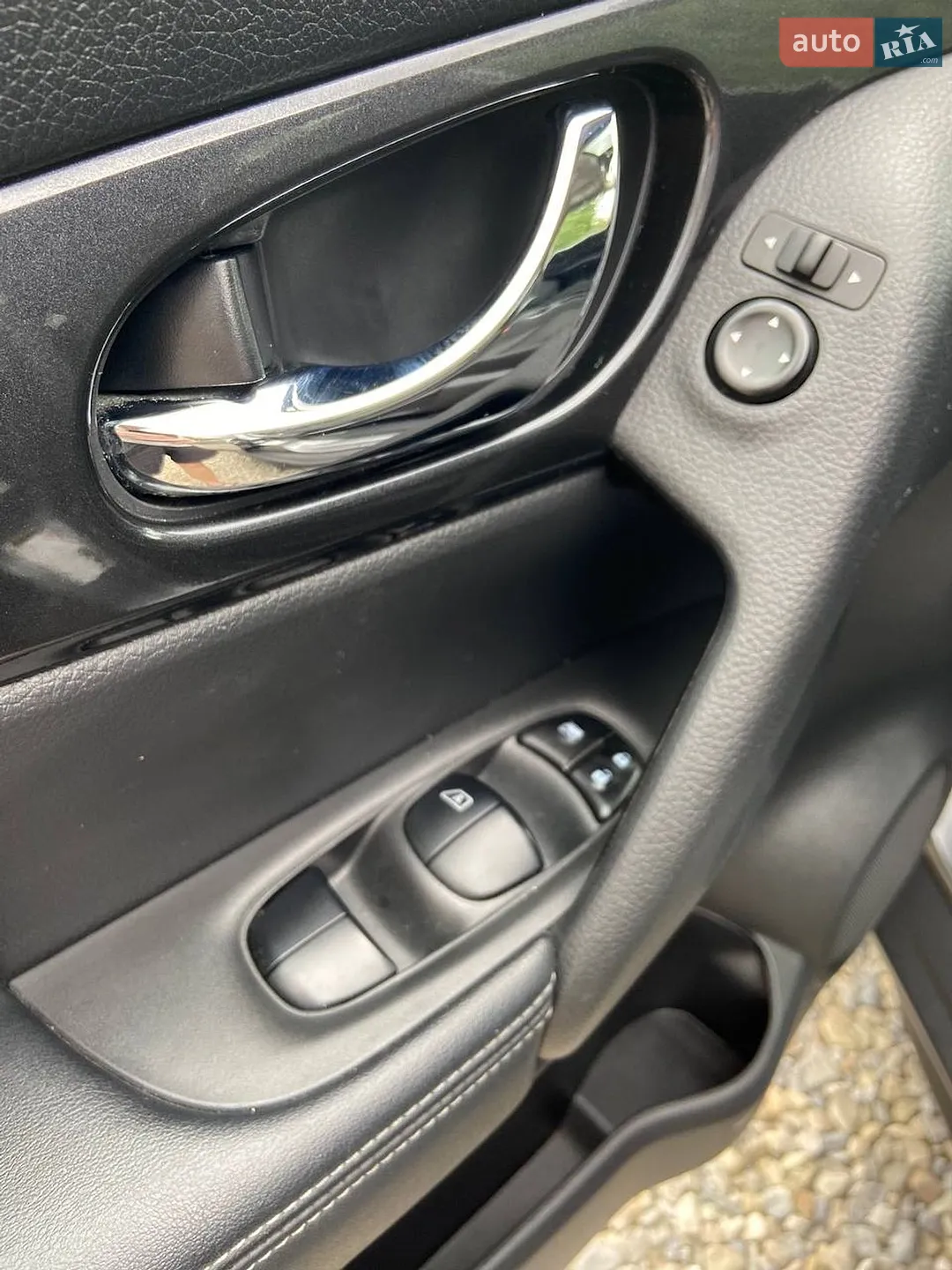 2019 Nissan Rogue - мініатюра 18