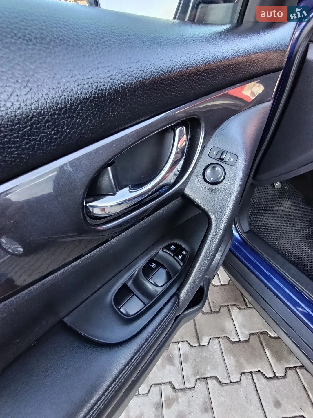 2017 Nissan Rogue - мініатюра 31