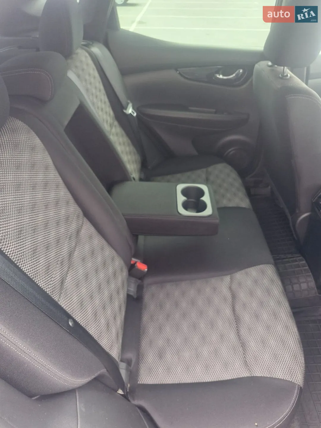 2019 Nissan Rogue - мініатюра 11