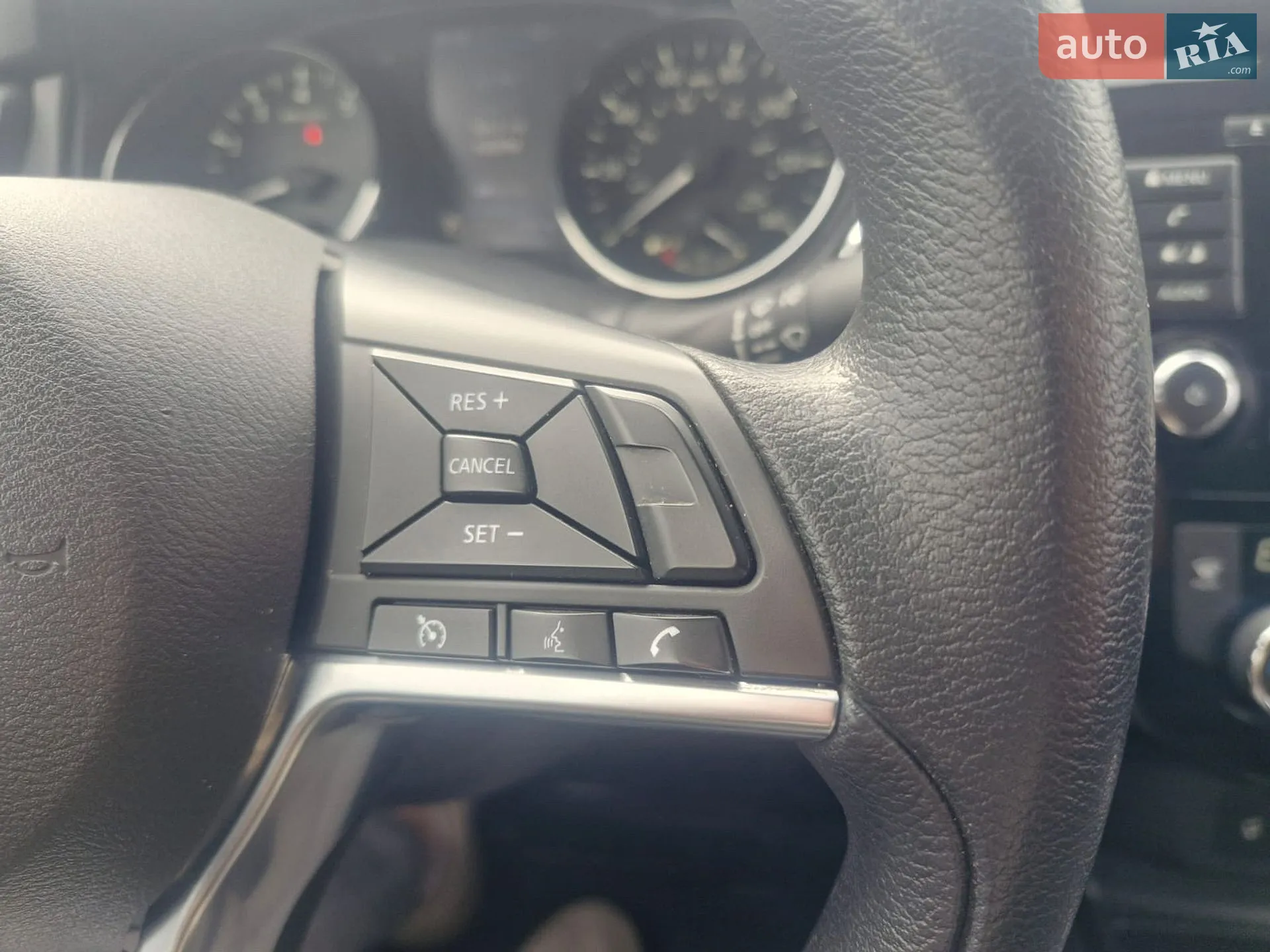 2019 Nissan Rogue - мініатюра 14