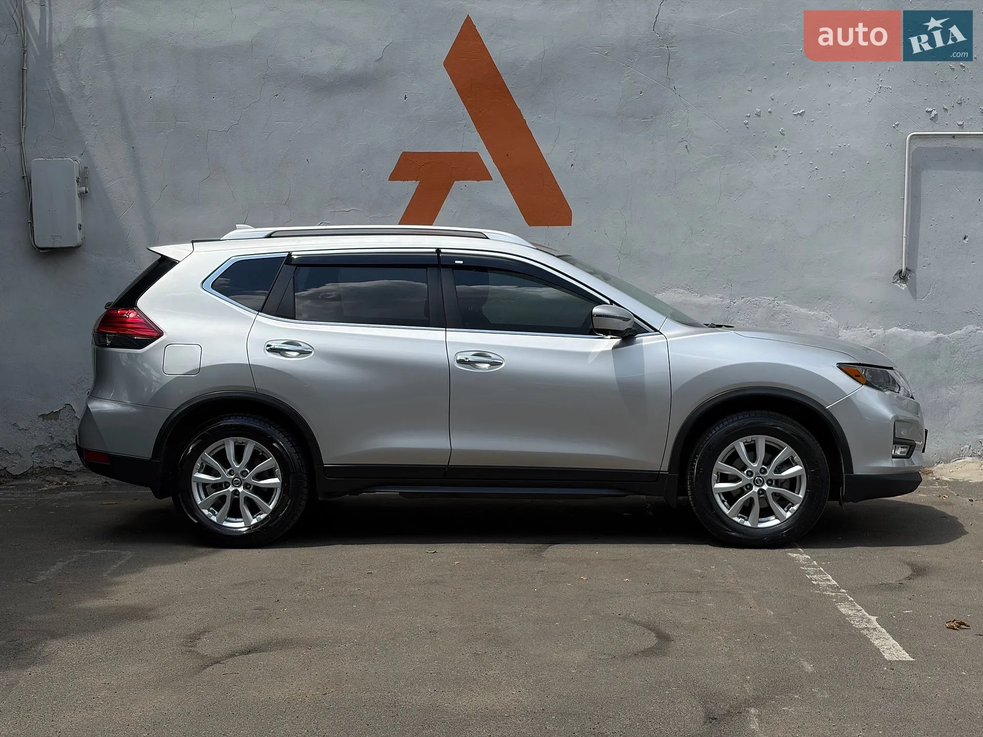 2017 Nissan Rogue - мініатюра 16
