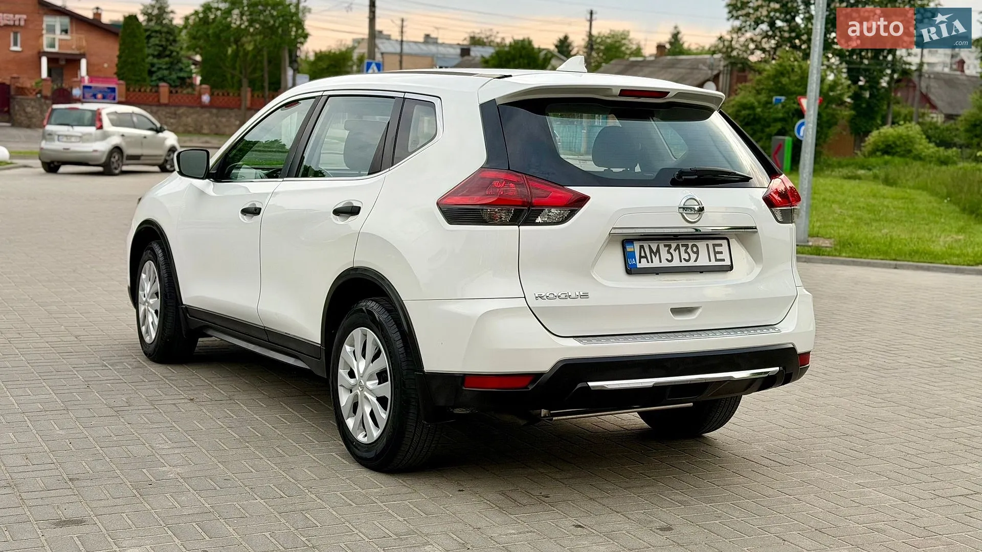 2016 Nissan Rogue - мініатюра 9