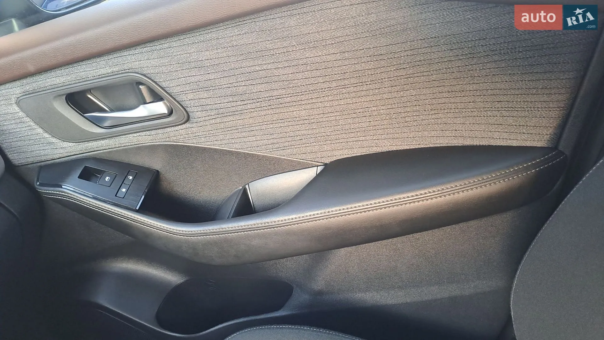 2023 Nissan Rogue - мініатюра 44