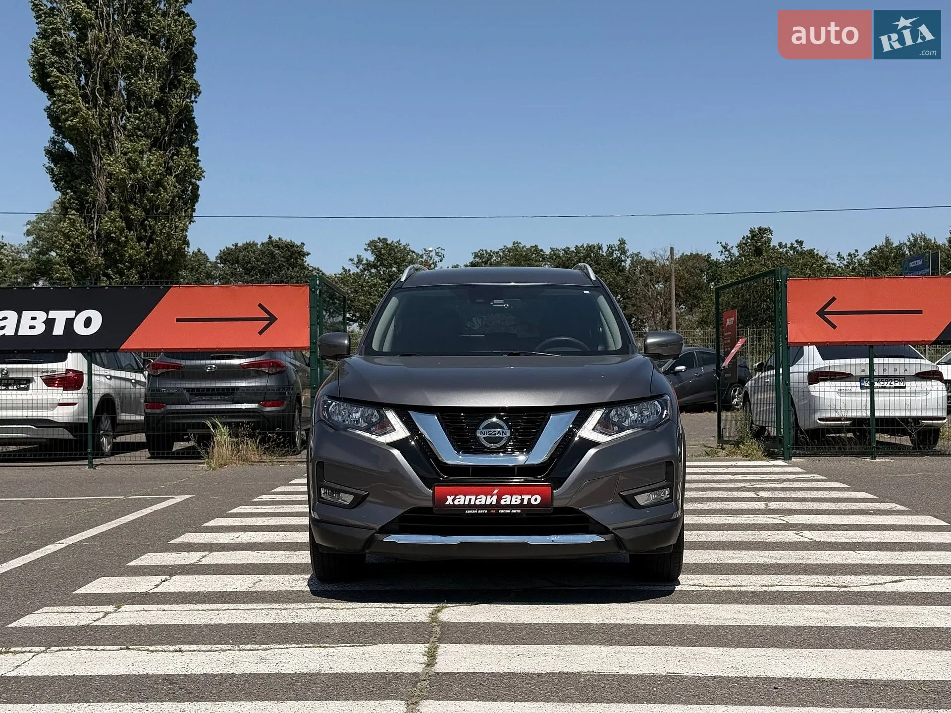 2019 Nissan Rogue - мініатюра 2