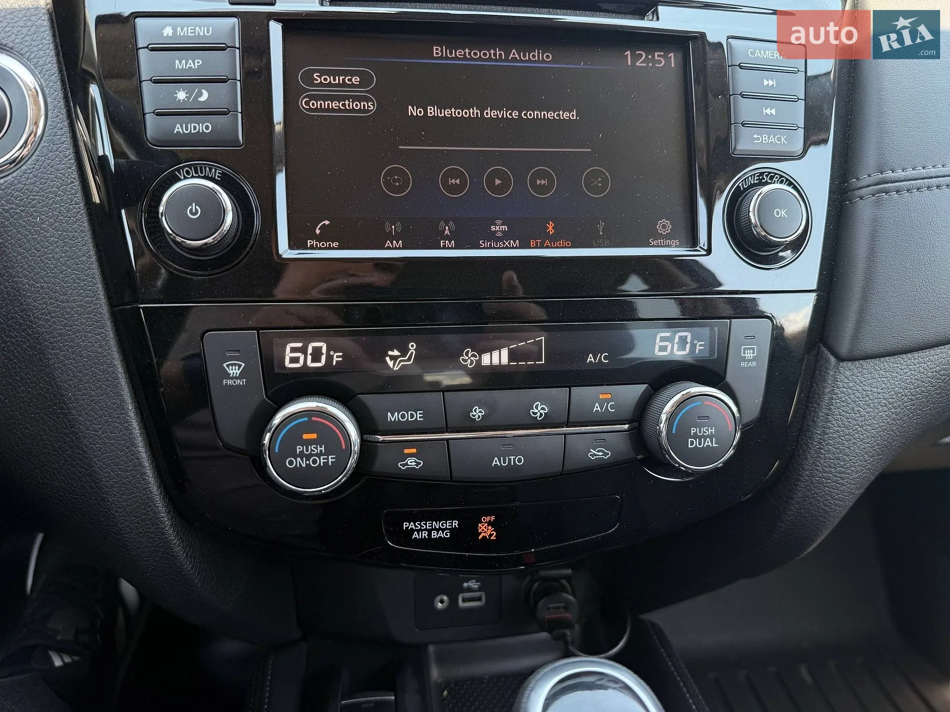 2019 Nissan Rogue - мініатюра 18