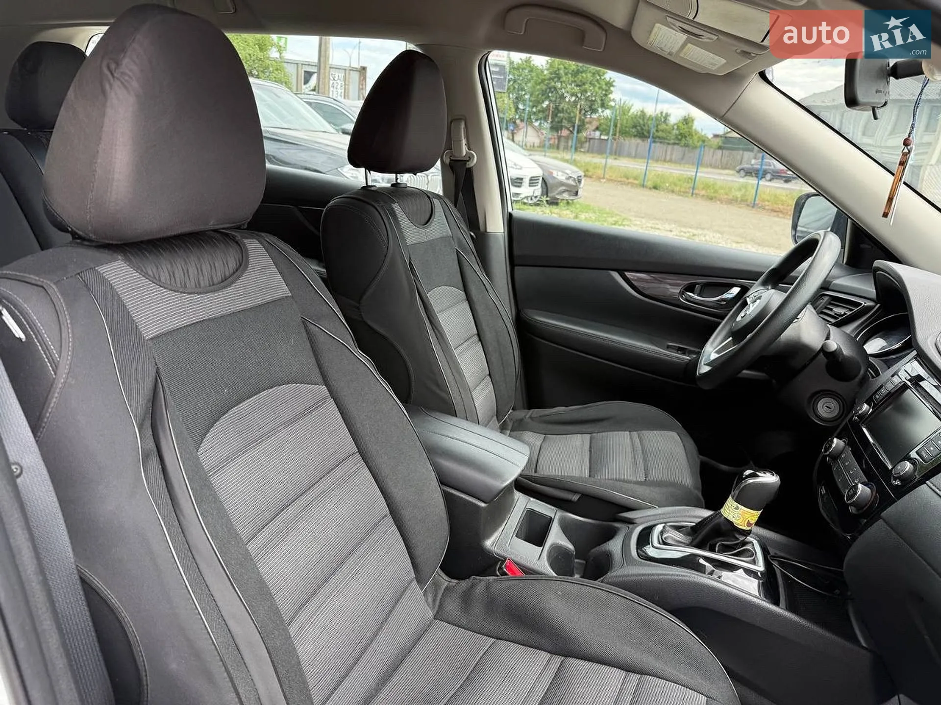 2018 Nissan Rogue - мініатюра 20