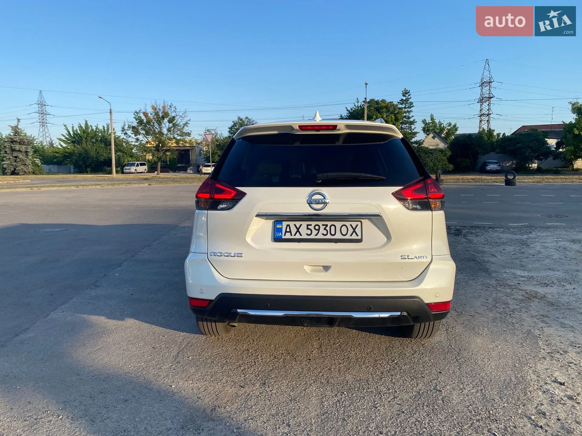 2018 Nissan Rogue - мініатюра 3