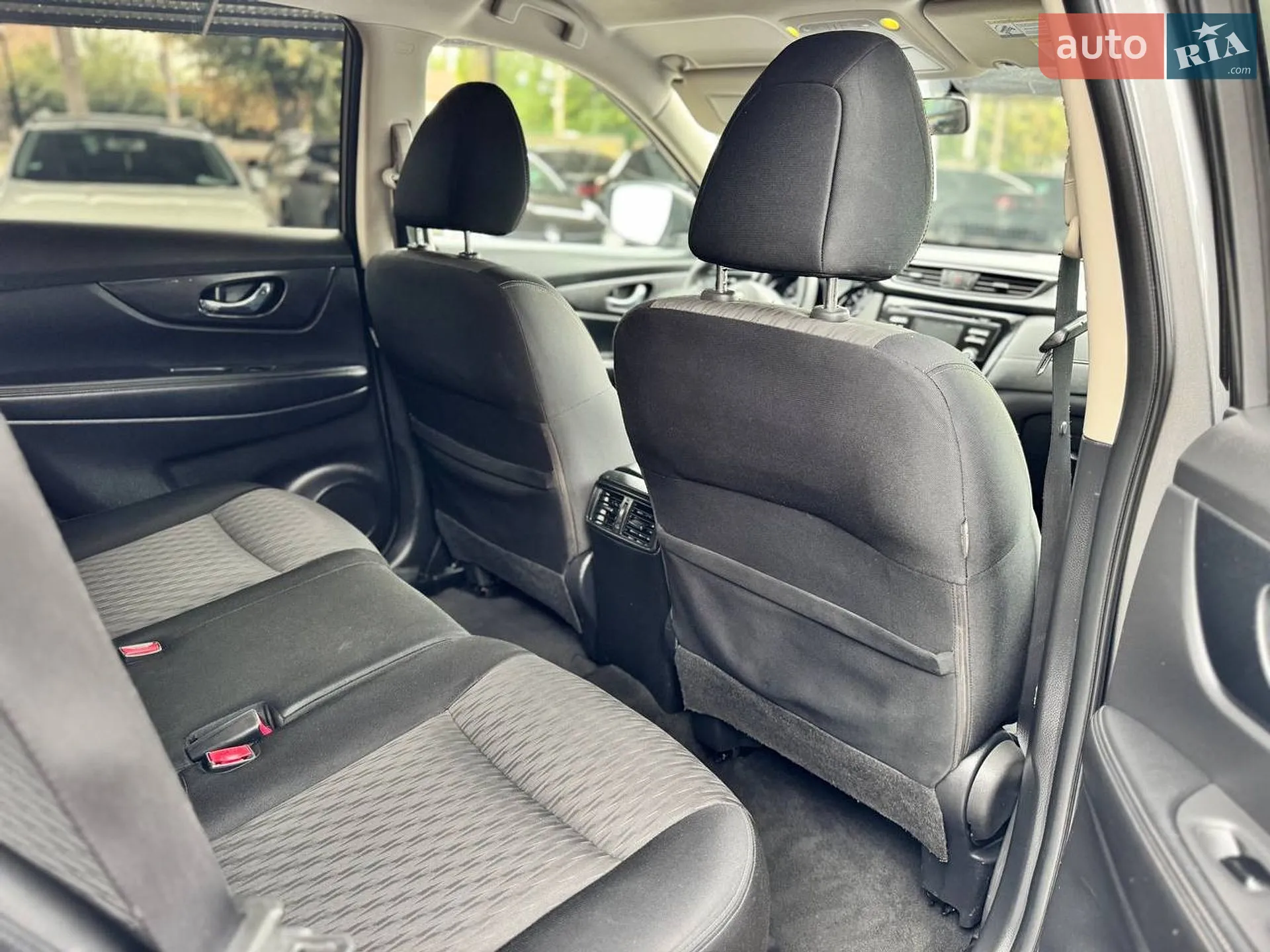 2016 Nissan Rogue - мініатюра 17