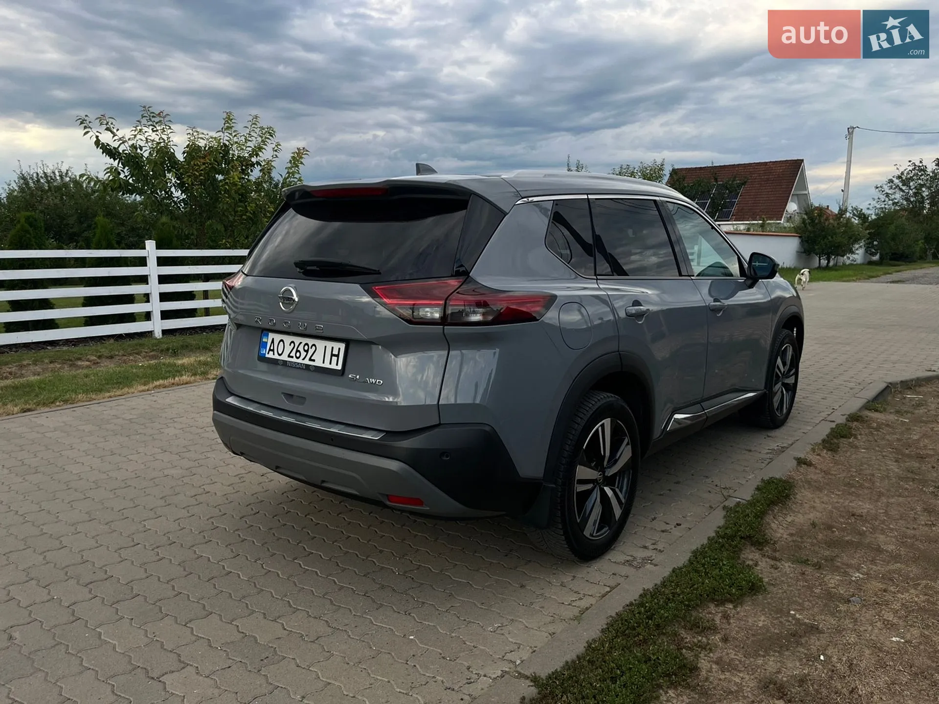 2020 Nissan Rogue - мініатюра 4