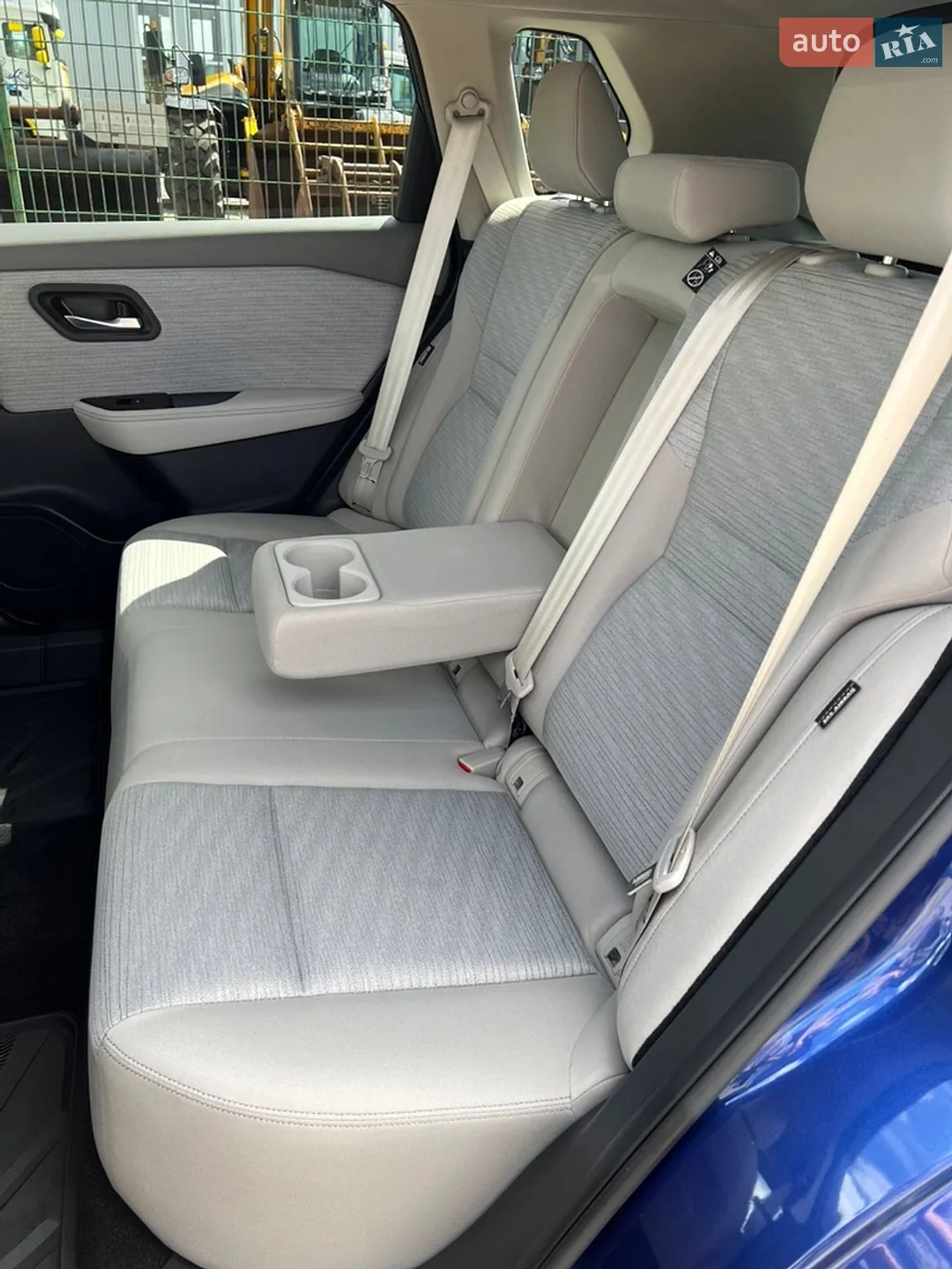 2021 Nissan Rogue - мініатюра 8