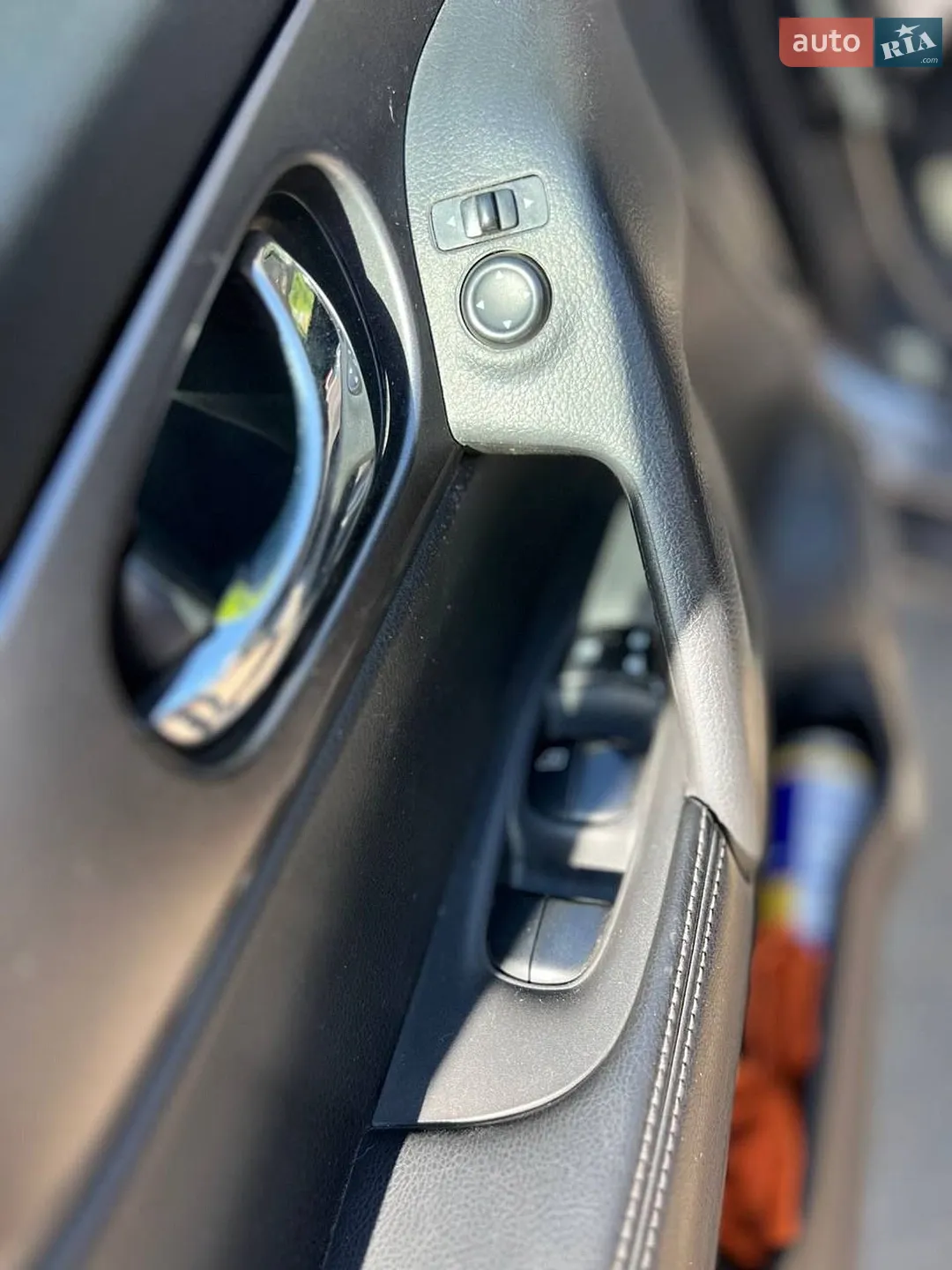 2016 Nissan Rogue - мініатюра 12