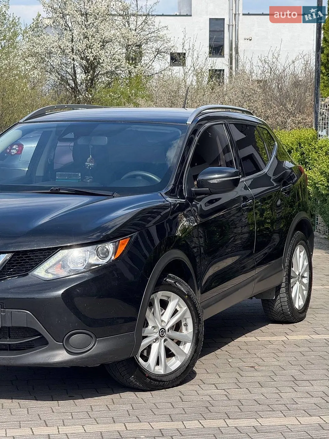2019 Nissan Rogue - мініатюра 9
