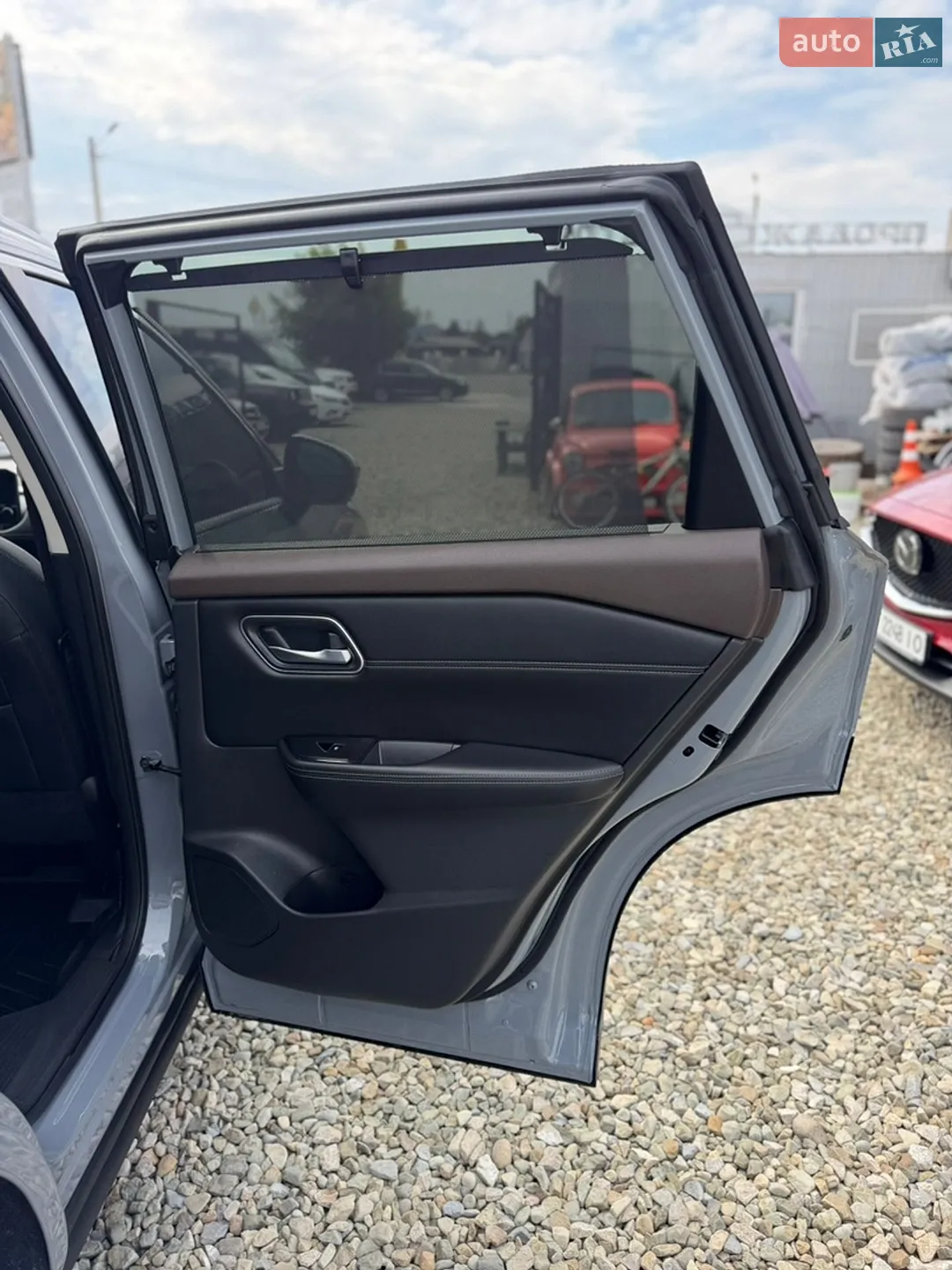 2021 Nissan Rogue - мініатюра 38