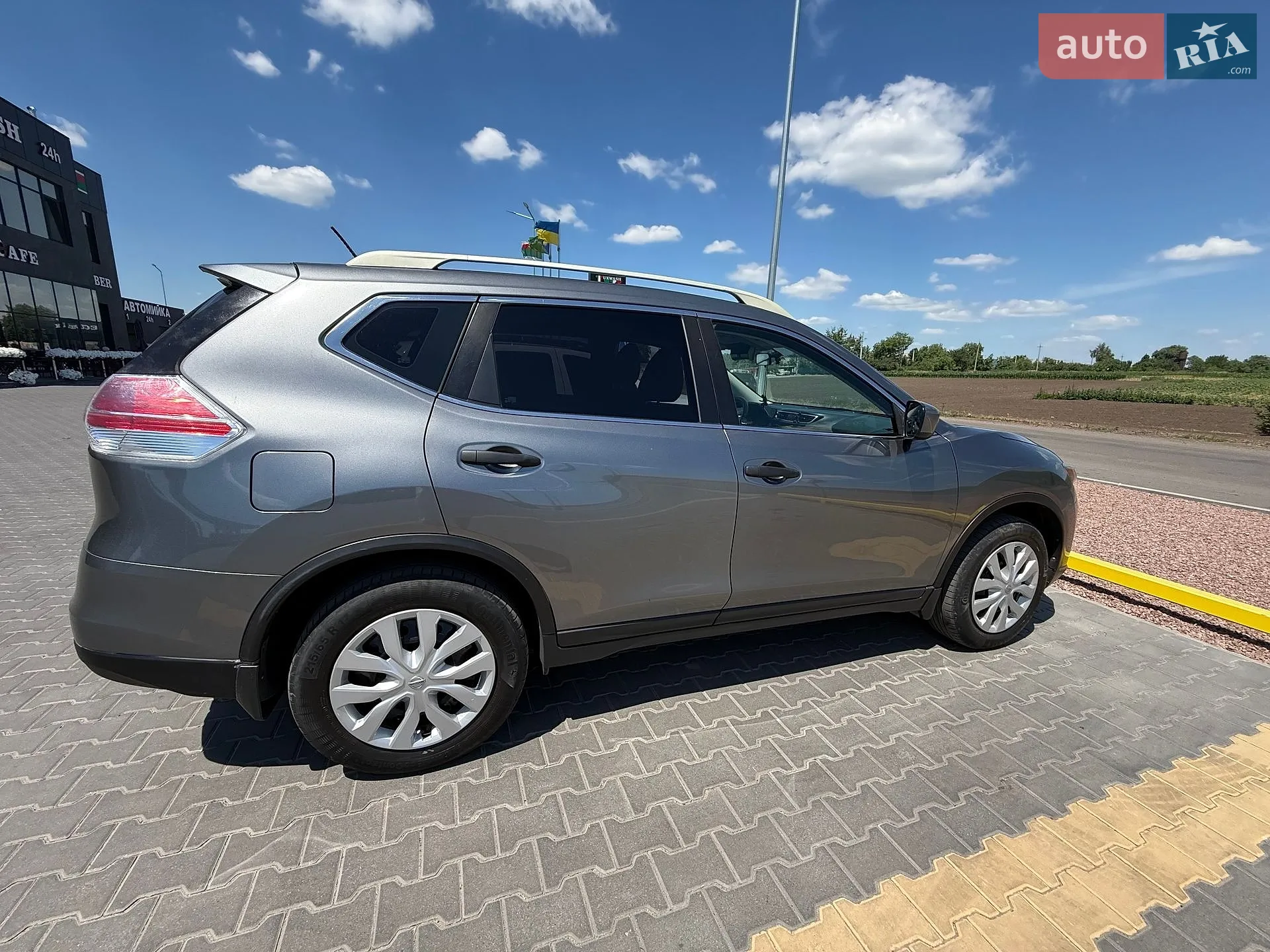 2016 Nissan Rogue - мініатюра 8