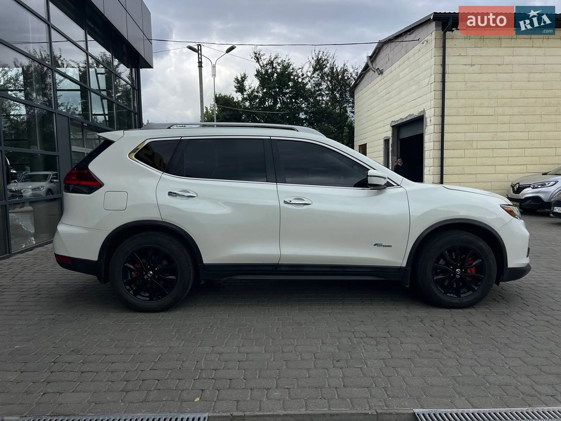 2017 Nissan Rogue - мініатюра 8