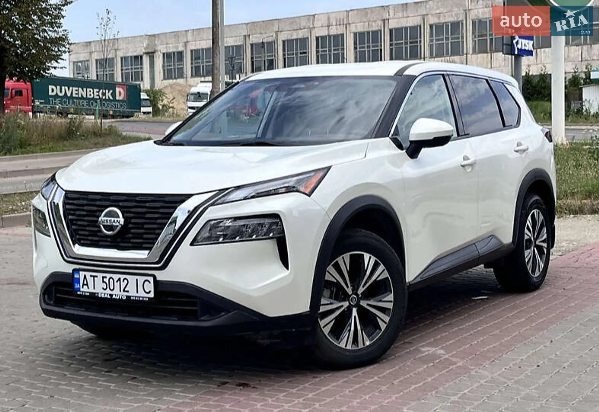 2021 Nissan Rogue - мініатюра 3