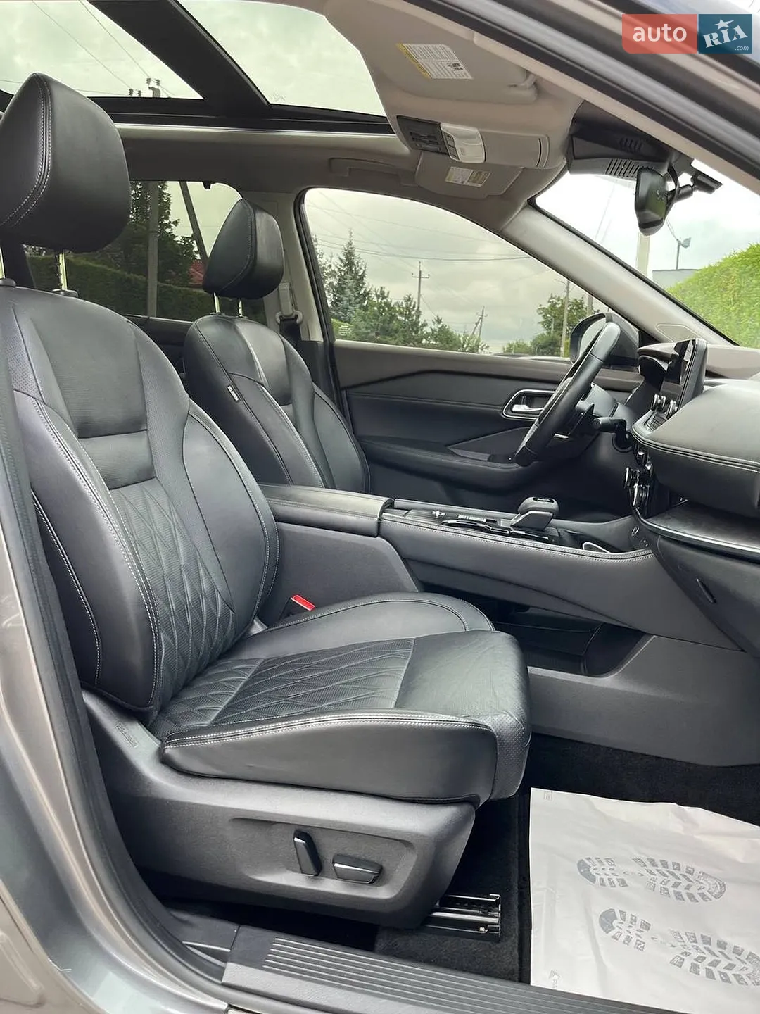 2021 Nissan Rogue - мініатюра 18