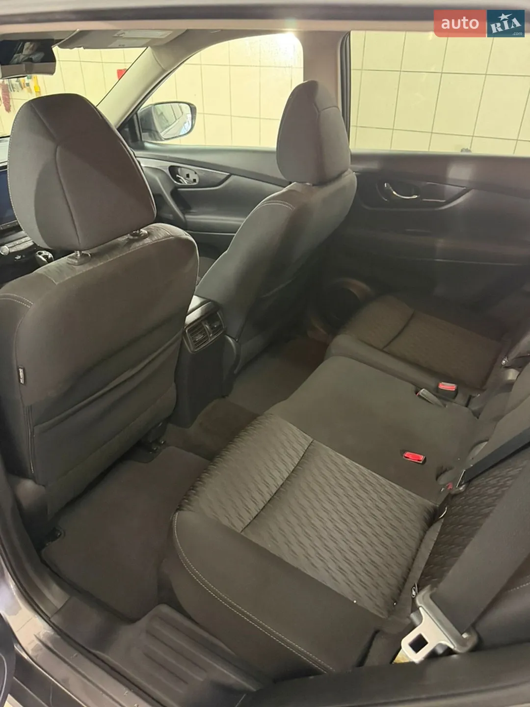 2017 Nissan Rogue - мініатюра 16