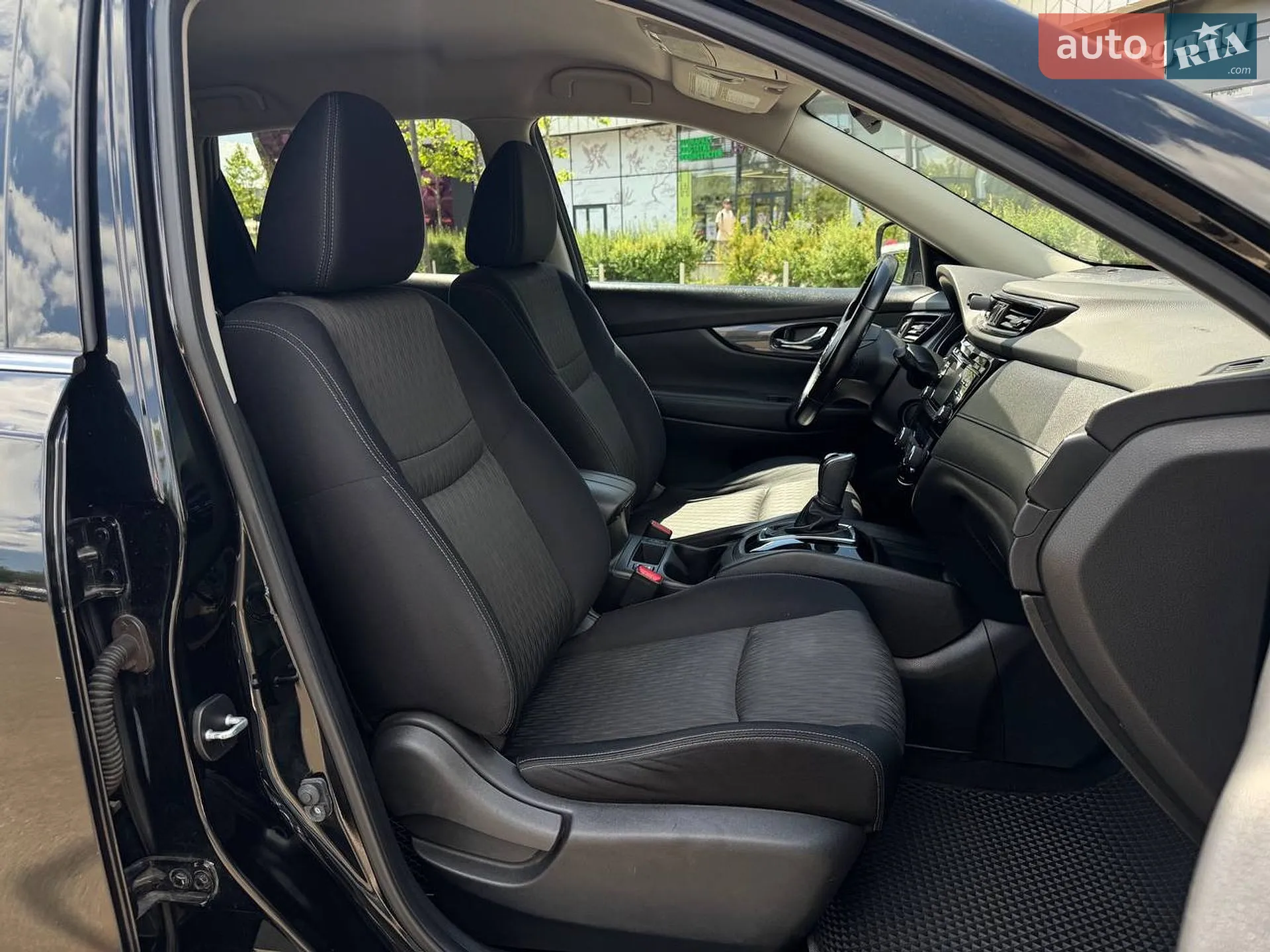 2016 Nissan Rogue - мініатюра 13