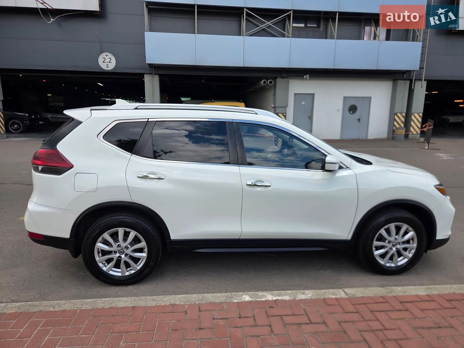 2019 Nissan Rogue - мініатюра 6