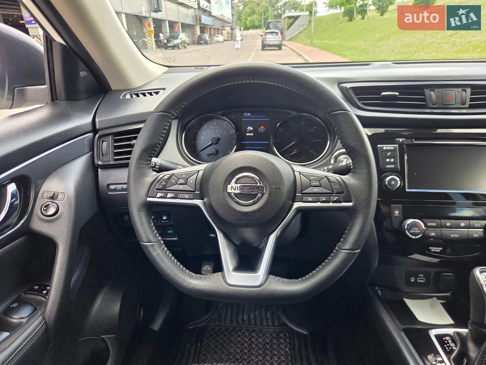 2019 Nissan Rogue - мініатюра 23