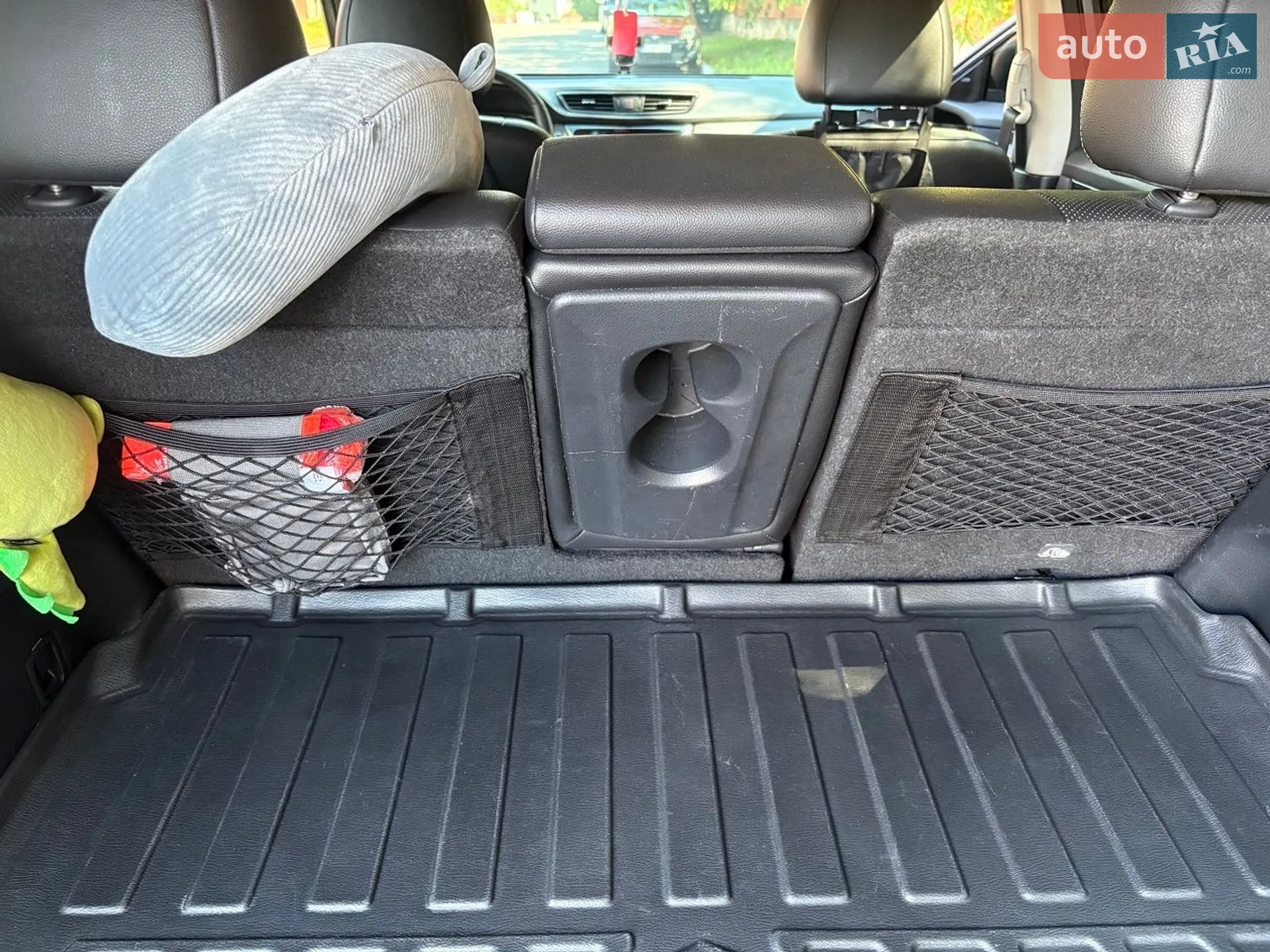 2018 Nissan Rogue - мініатюра 33