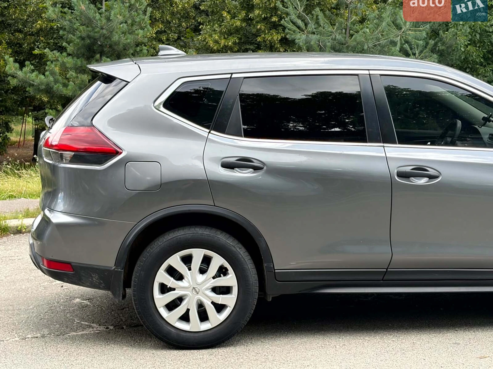 2017 Nissan Rogue - мініатюра 11