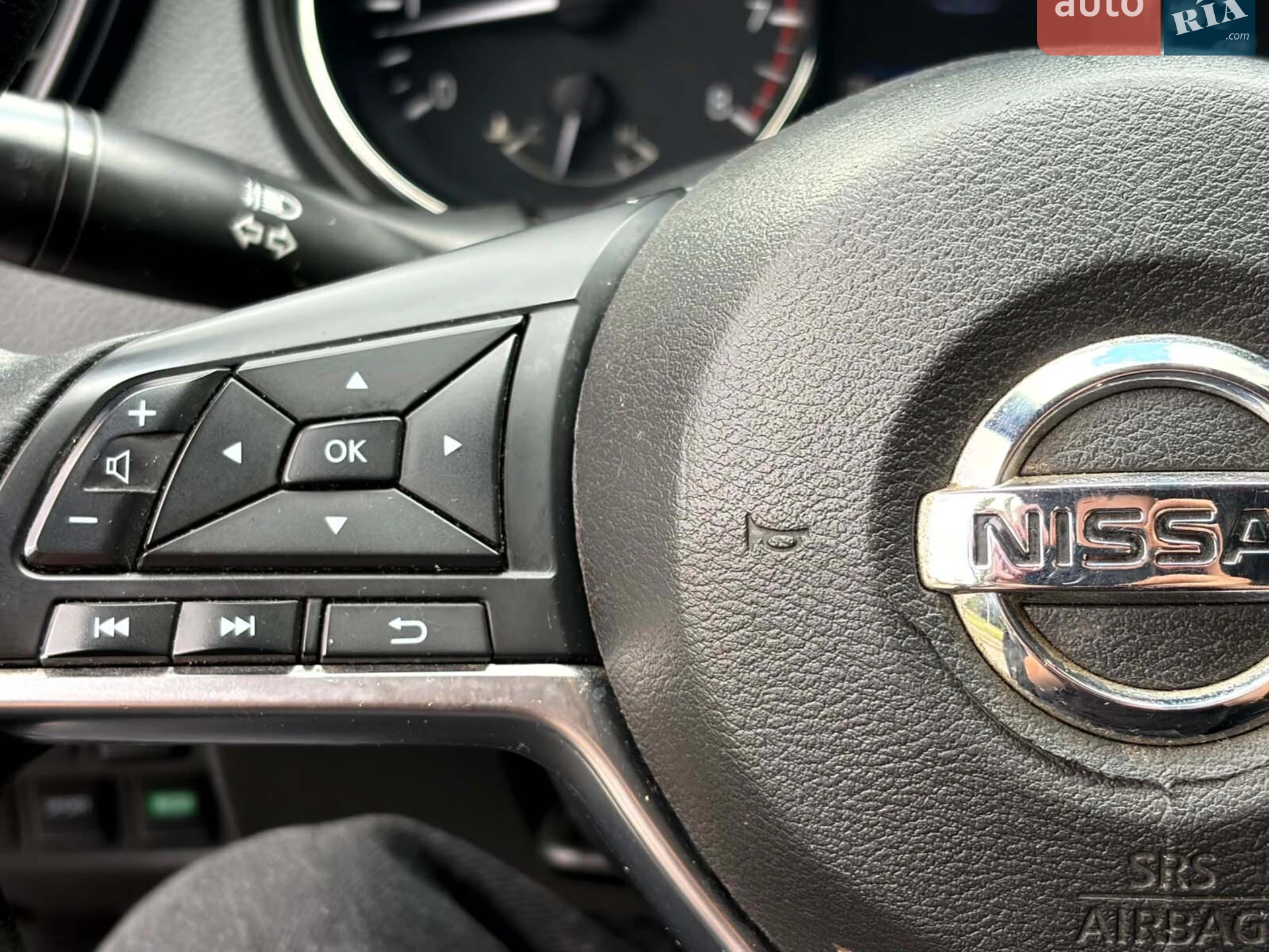 2017 Nissan Rogue - мініатюра 19