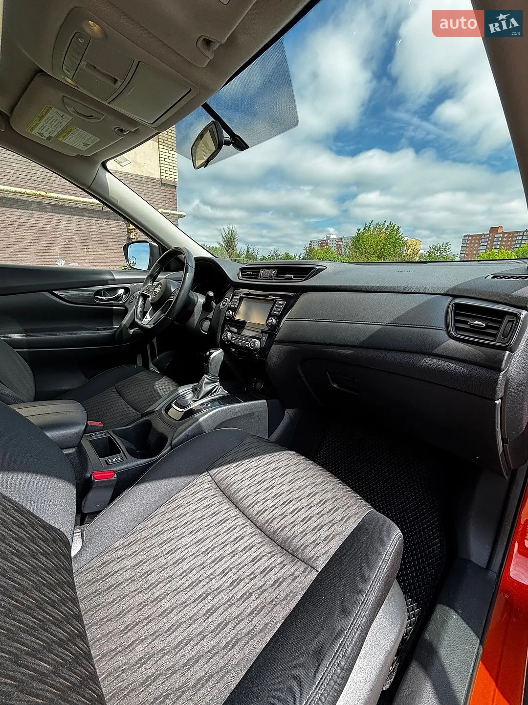 2016 Nissan Rogue - мініатюра 25