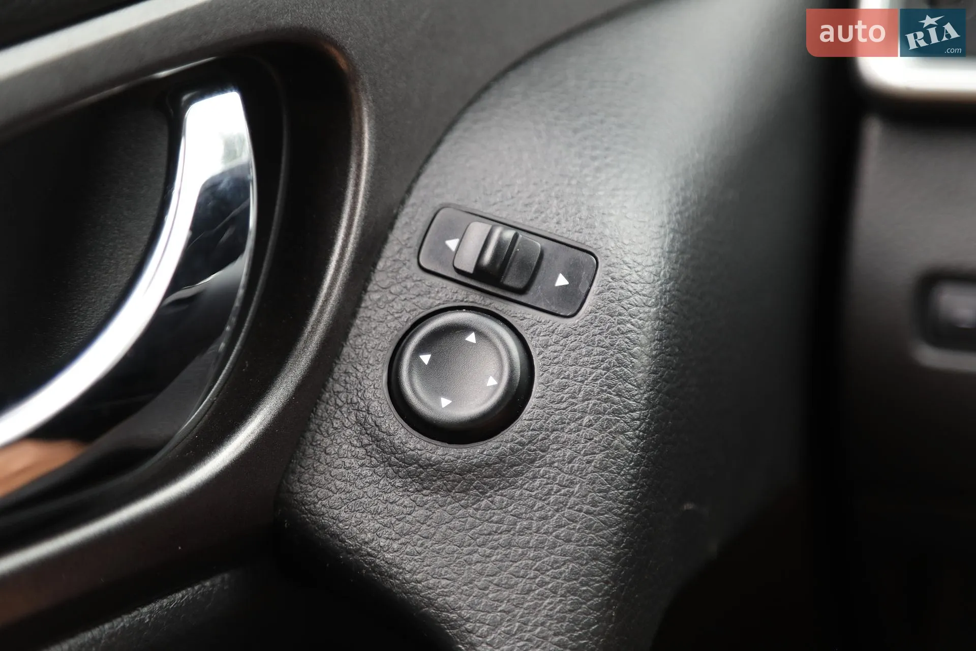 2014 Nissan Rogue - мініатюра 24