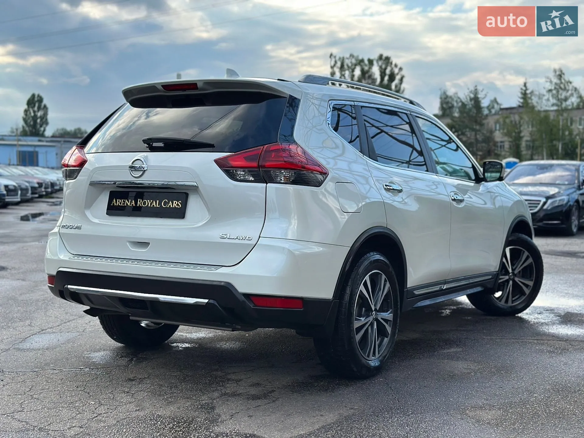 2016 Nissan Rogue - мініатюра 2